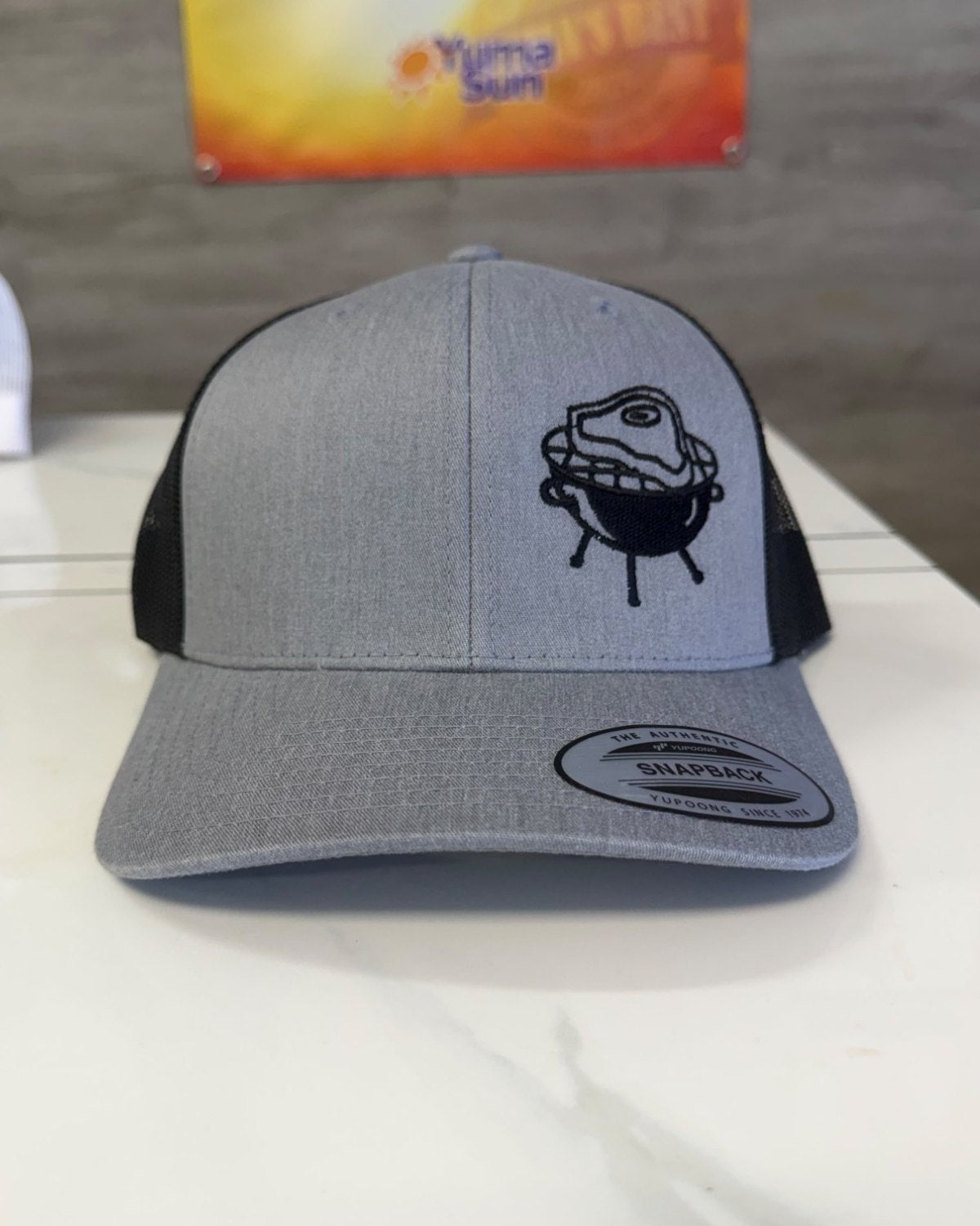 Grill Icon Trucker Hat - Heather Grey / Black
